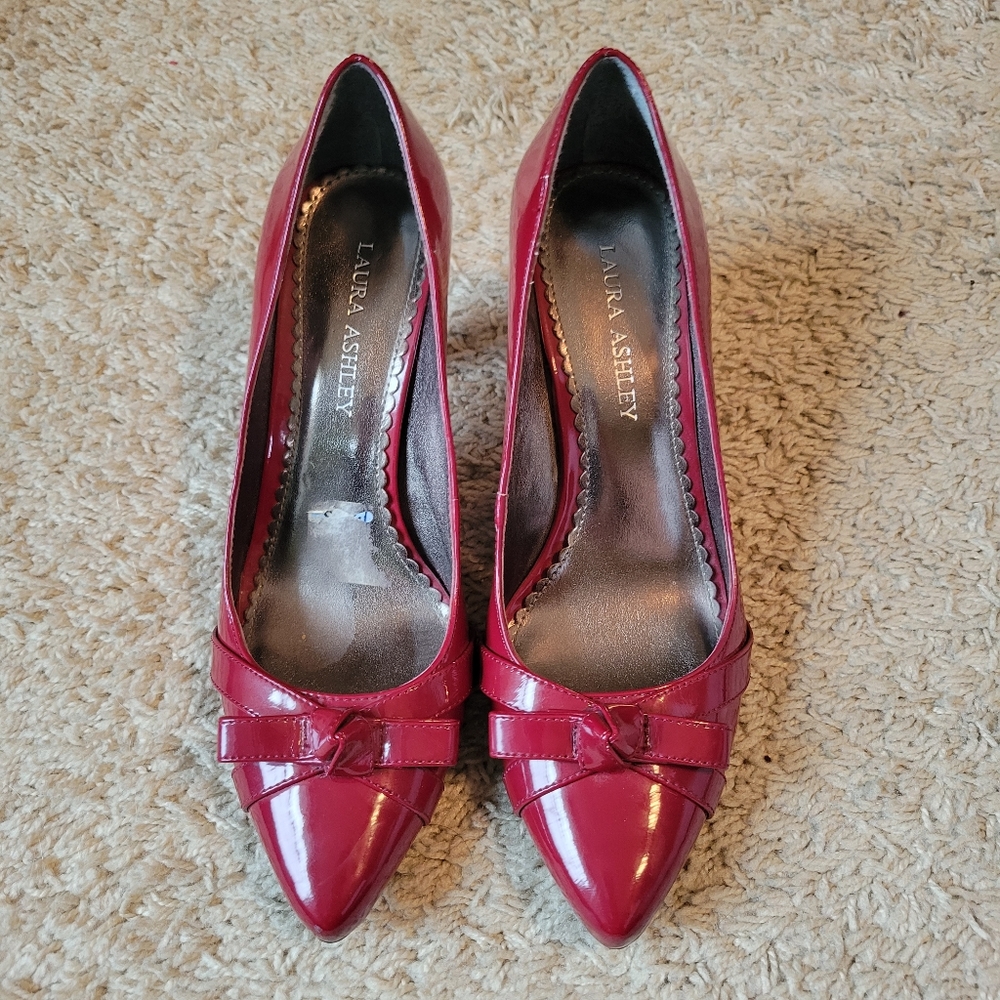 Laura Ashley Burgundy Pointed Heel Size 8